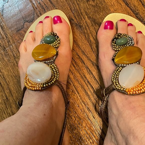 Beautiful Bo’em sandals with jewels and beading - Picture 3 of 12